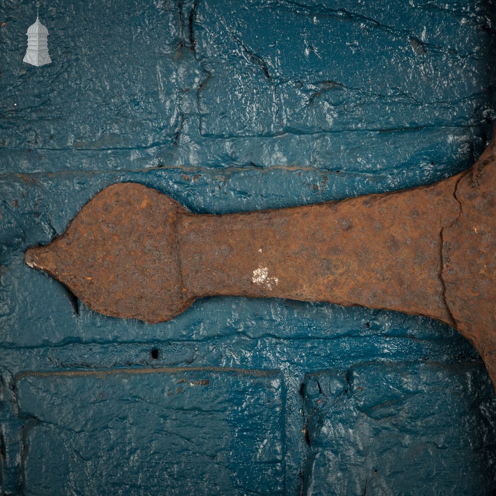 Cross Arrowhead Wall Tie Plate, Cast Iron