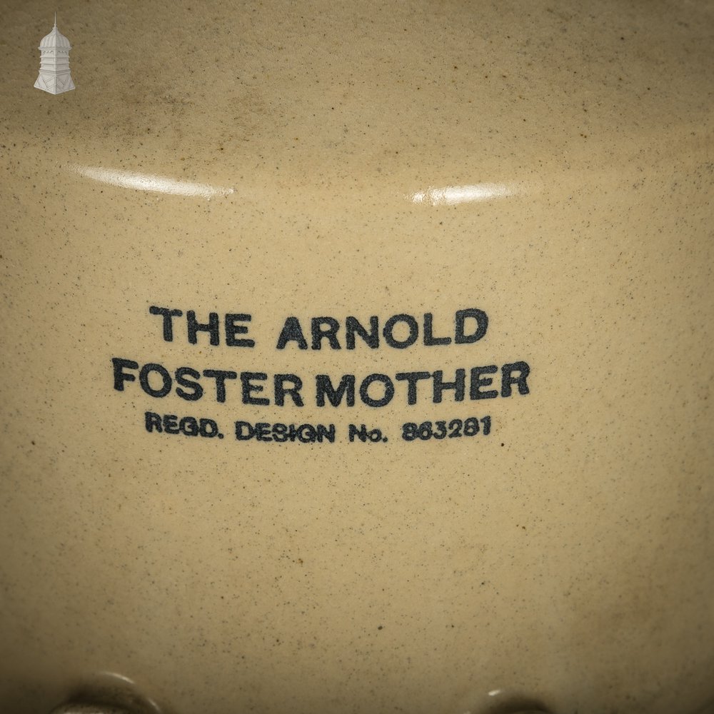 The Arnold Foster Mother Milk Feeder