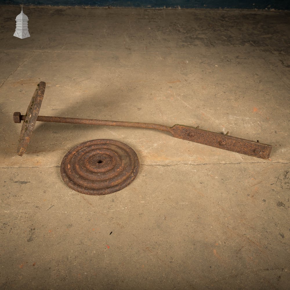 Bullseye Wall Plates and Tie, Cast Iron