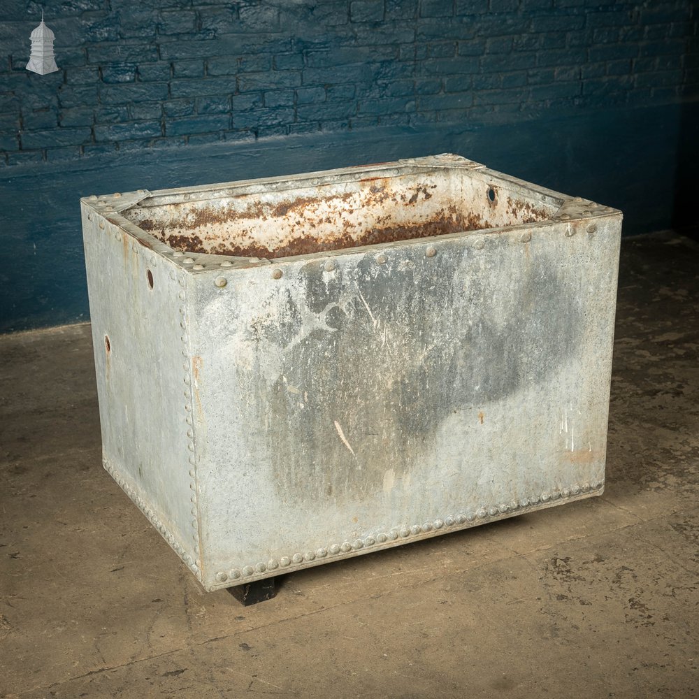 Galvanised Steel Tank with Rivets