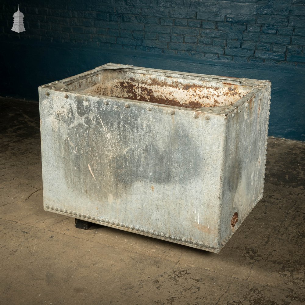 Galvanised Steel Tank with Rivets