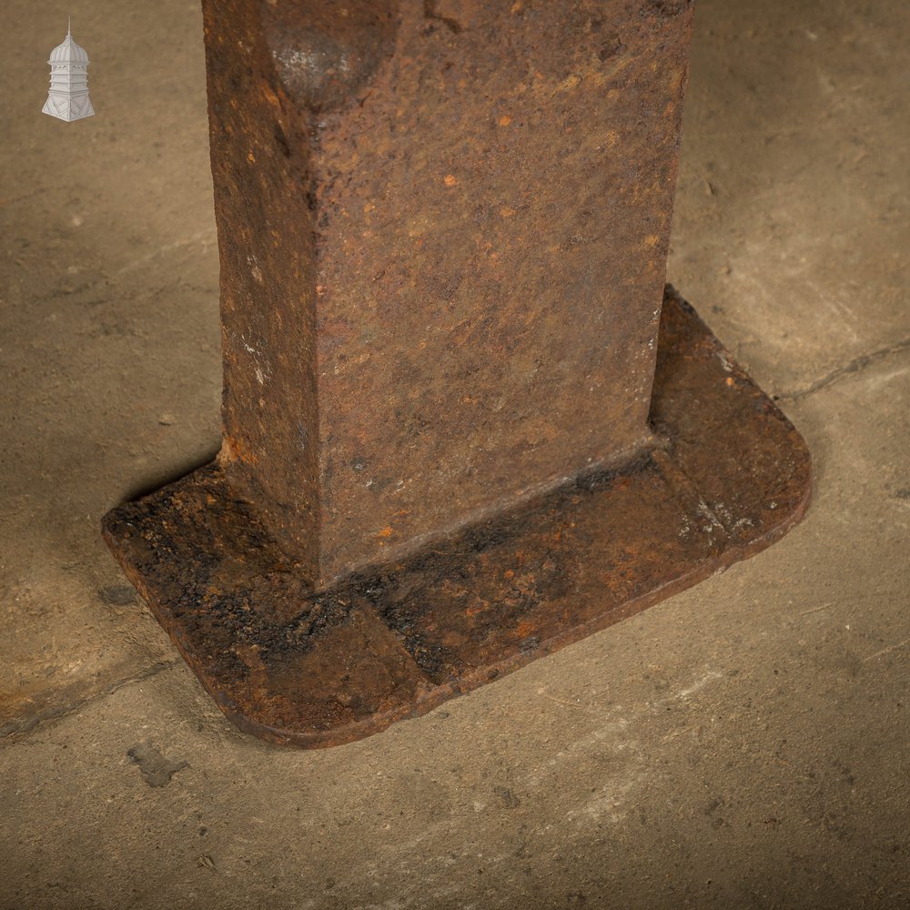 Sluice Valve Marker Post, SV 2 - NCWW, Cast Iron