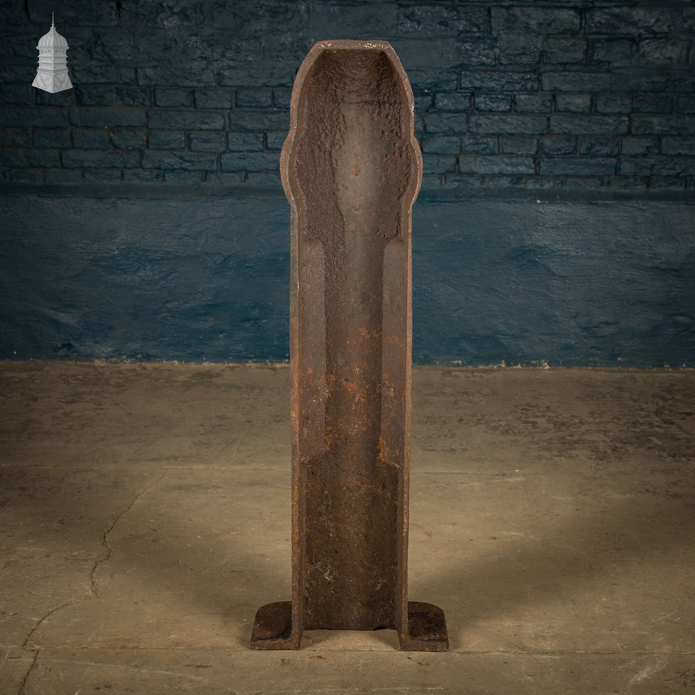 Sluice Valve Marker Post, SV 2 - NCWW, Cast Iron