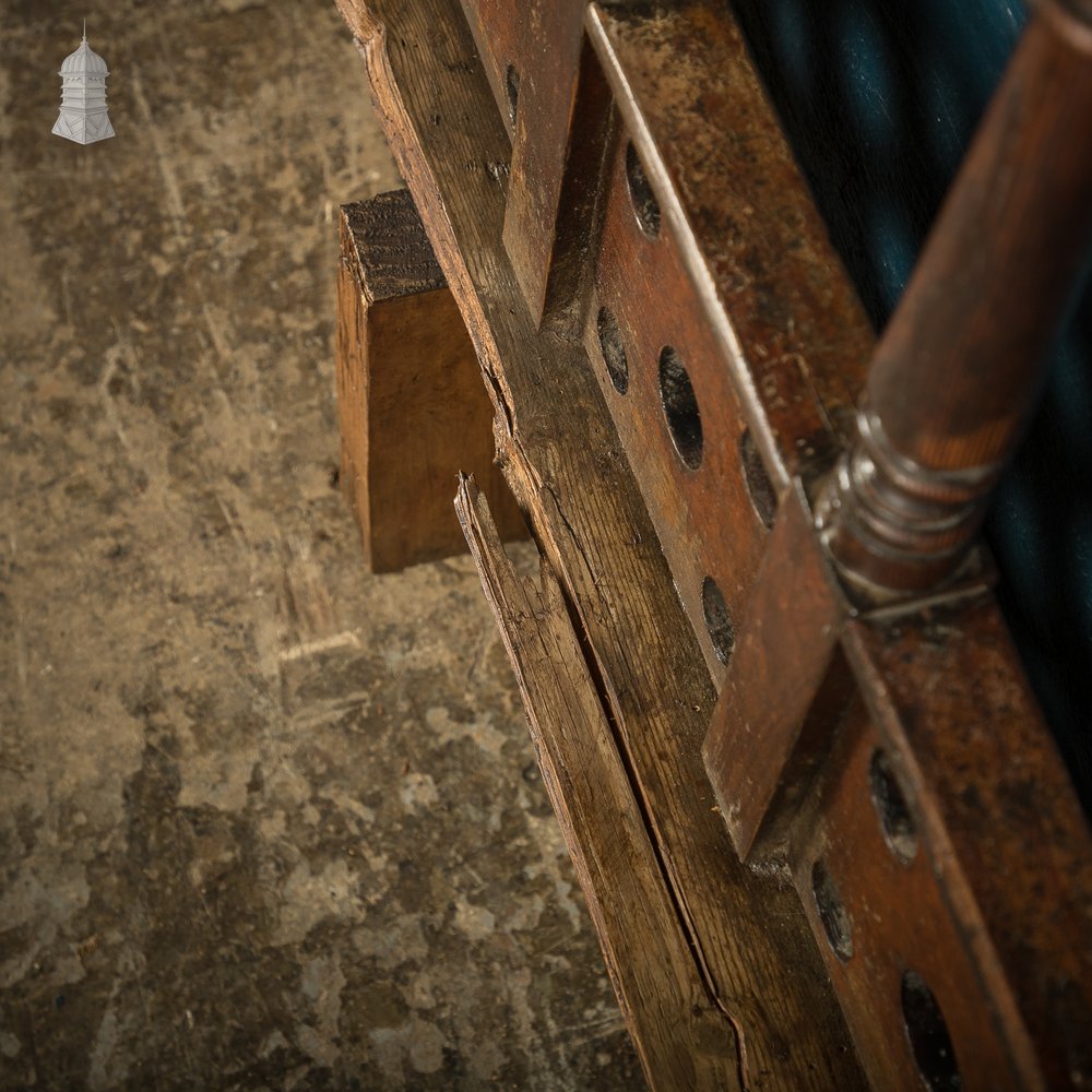 Pitch Pine Ecclesiastical Balustrade Church Handrail 19th C with Turned Newels and Spindles