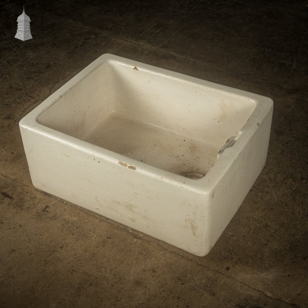 Belfast Butler Sink, Worn White Glaze Finish