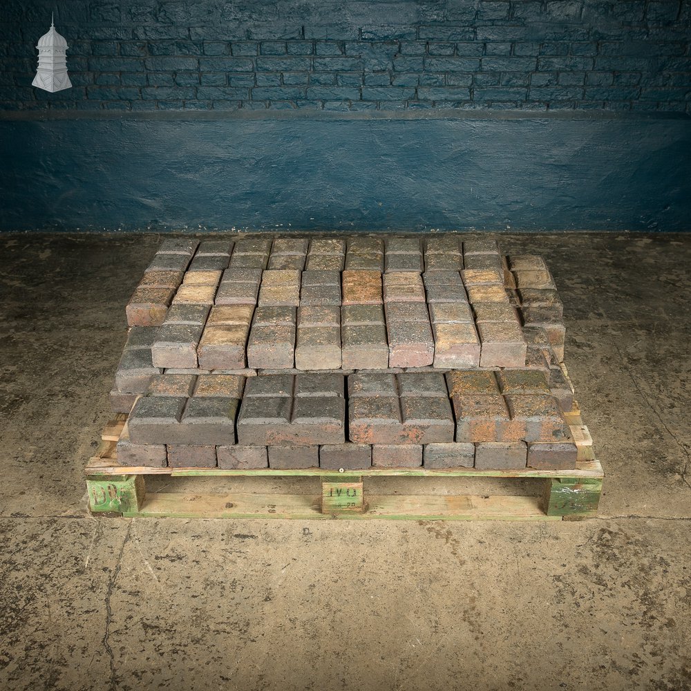 Reclaimed Stable Bricks, 2 Block Staffordshire Blue, Worn Finish, Batch of 99 – 2.5 Square Metres