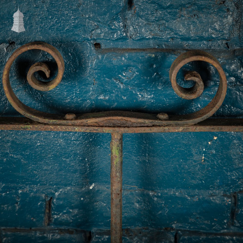 Wrought Iron Gate Scrollwork Details & Latch