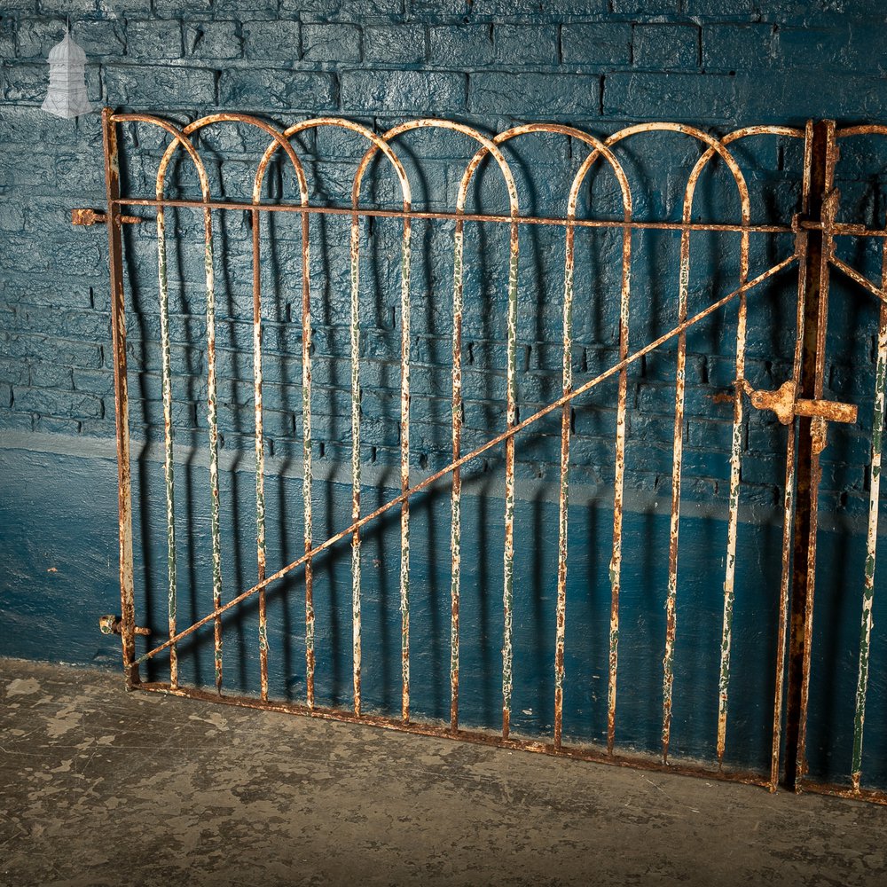 Driveway Gates, Hoop Top, 19th C