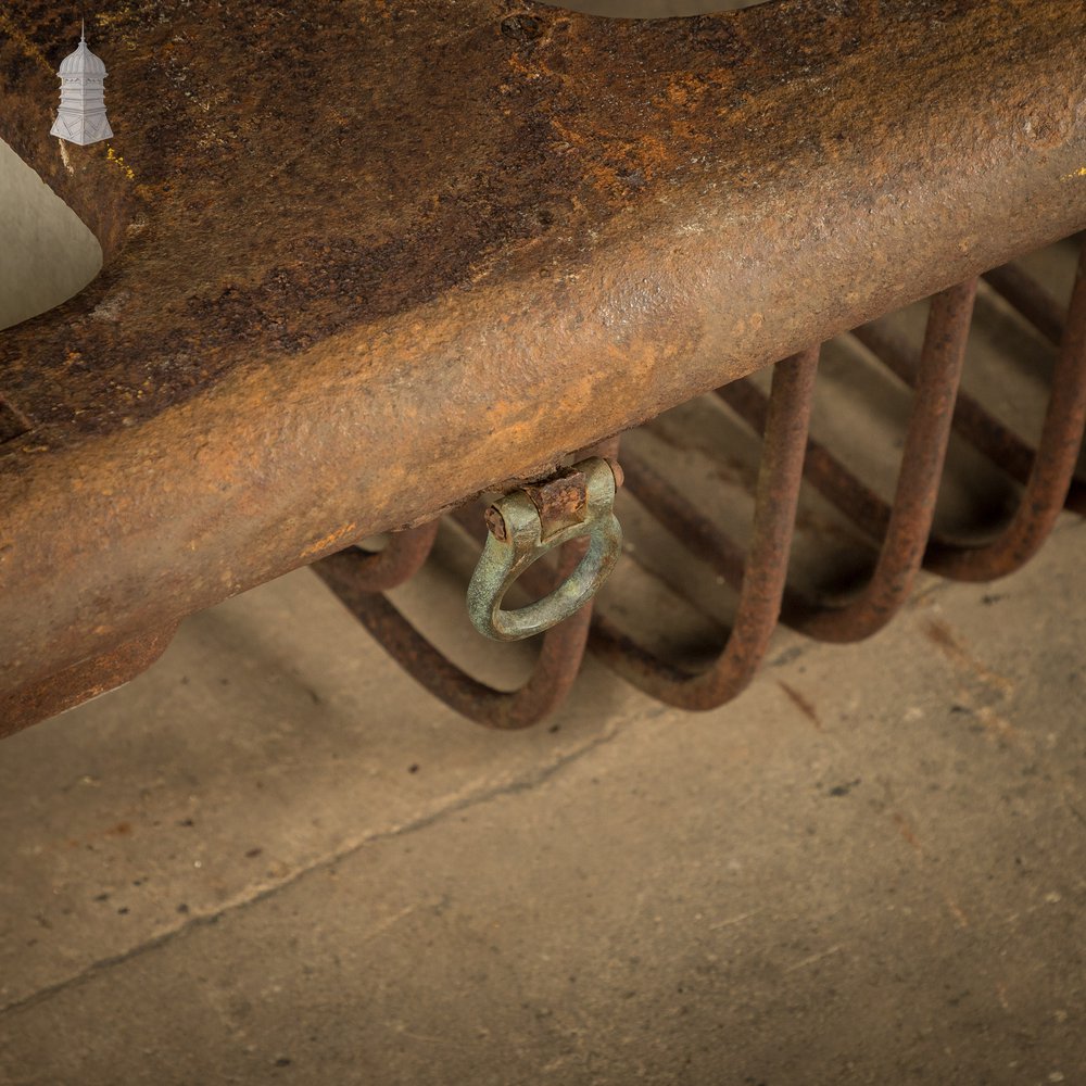 Trough and Hay Rack Stable Fitting by Musgraves