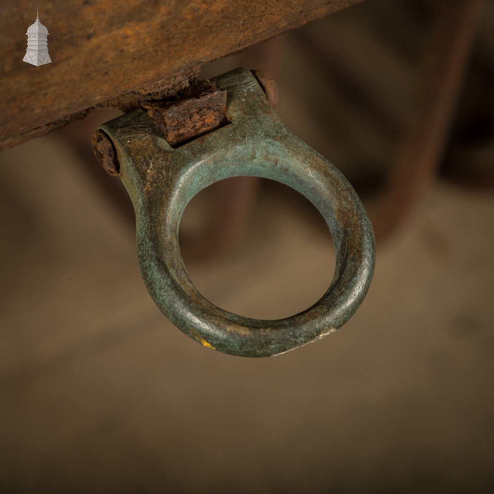 Trough and Hay Rack Stable Fitting by Musgraves