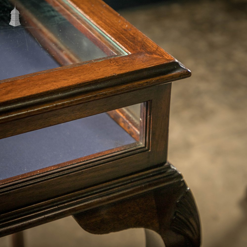 Glazed Display Tables, 20th C, Mahogany Set of 3