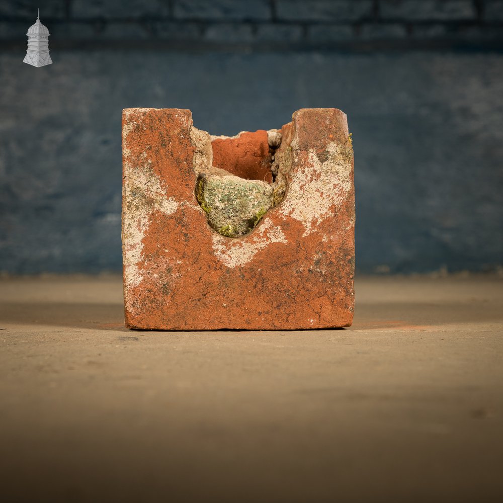 Egg & Dart Header Bricks, Batch of 55 - A Run of 8.5 Metres