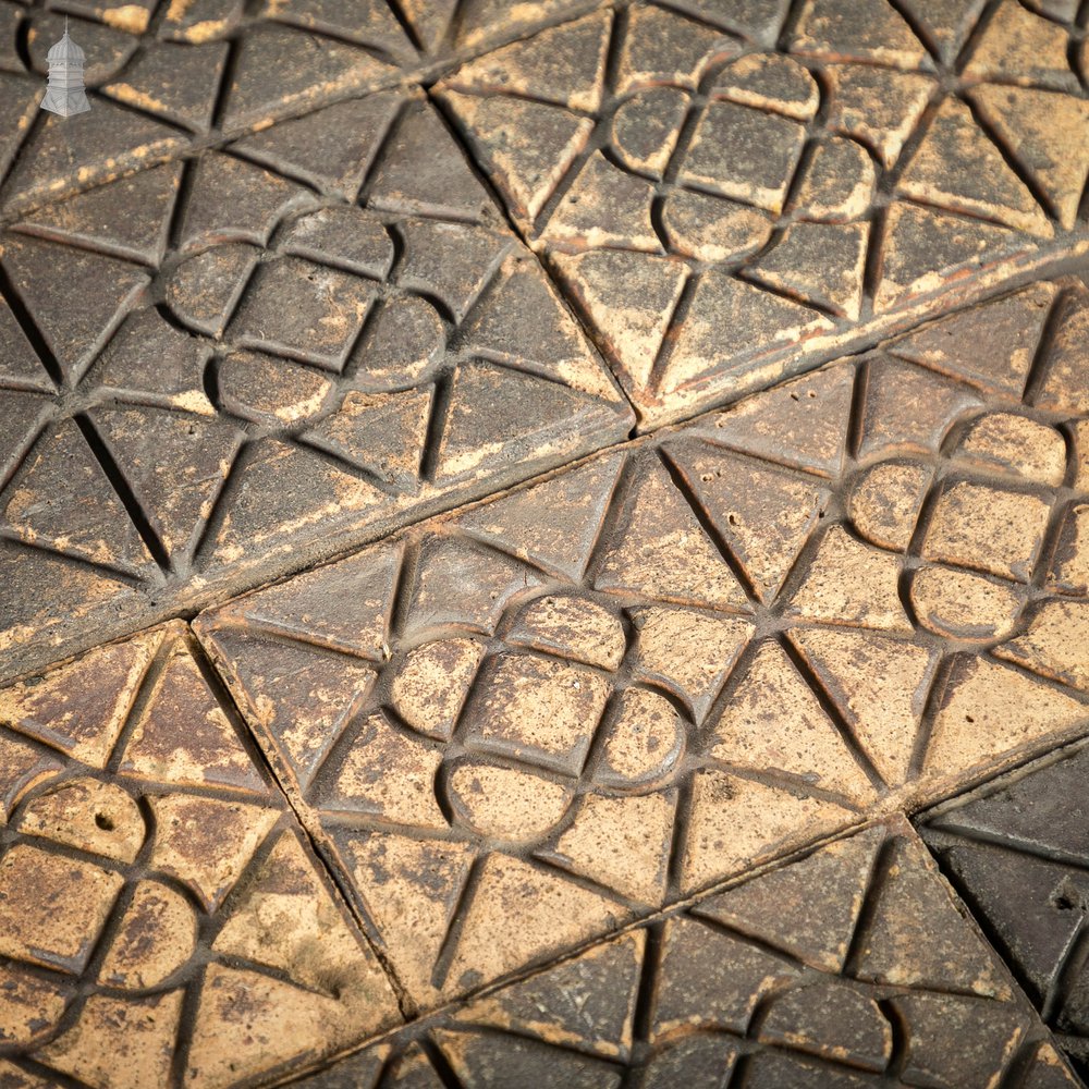 Patterned Staffordshire Blue Pavers, Floral Design Stable Bricks, Batch of 106 – 5.5 Square Metres