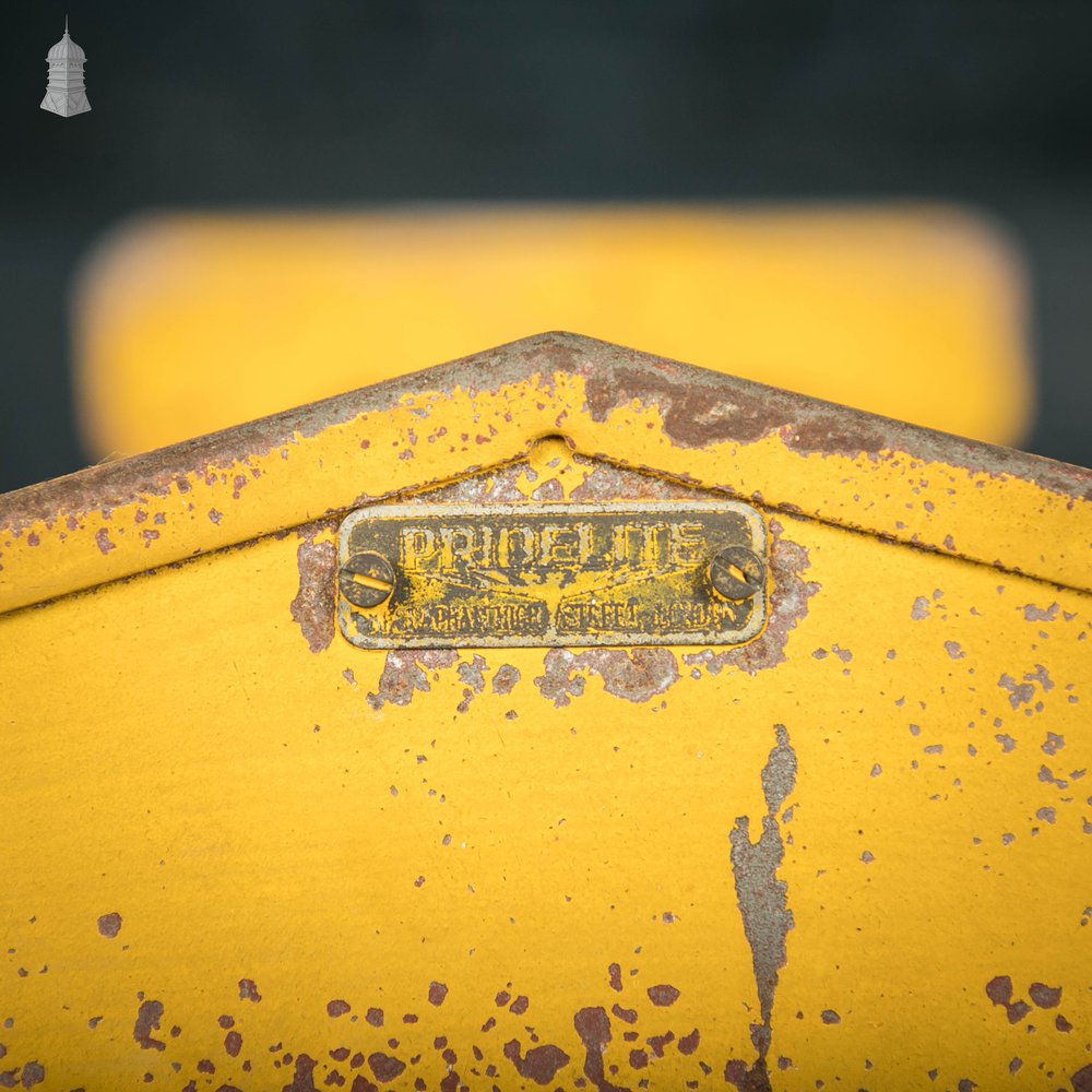 Vintage Signal Light, ‘Pridelite’ Railway Track Signal Lamp from Clapham Junction