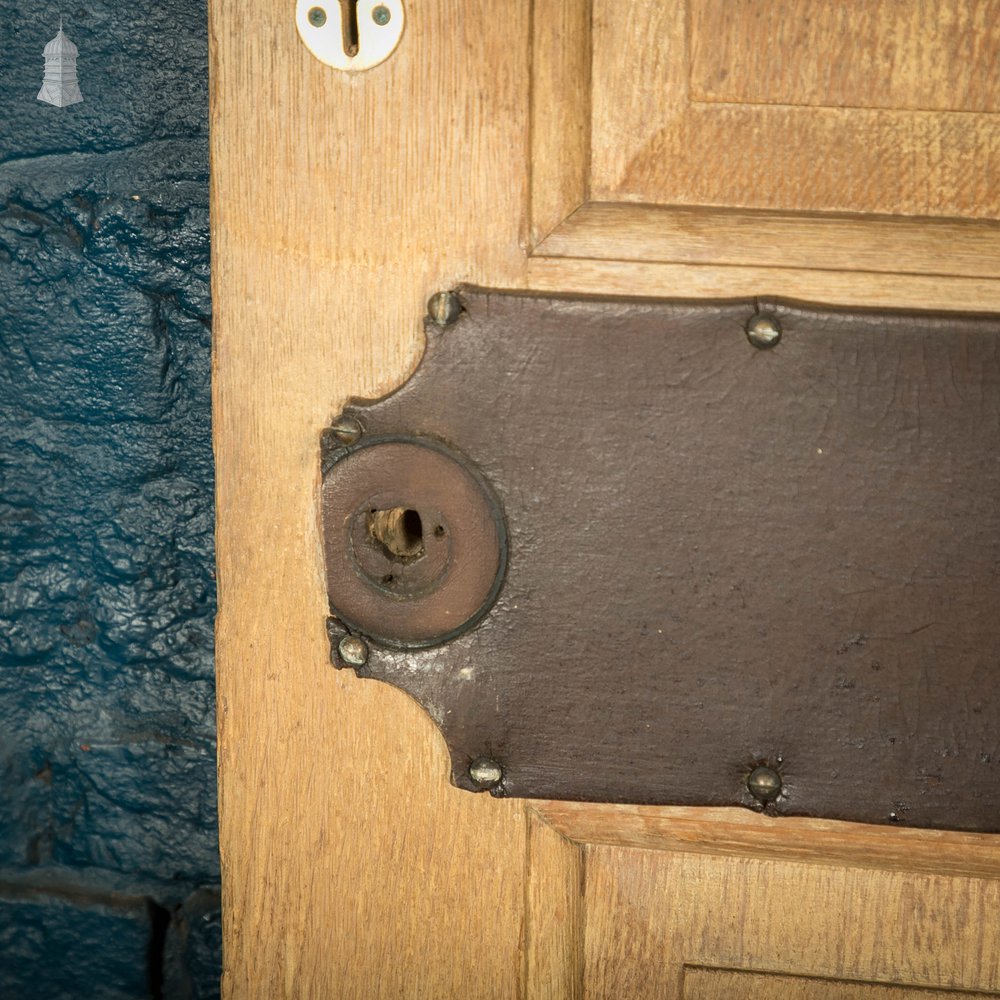 Oak Panelled Door, 8 Raised Panels with Leather Detail