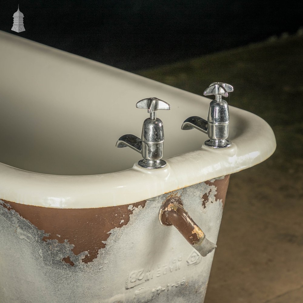 Roll Top Bath, 6.5ft Long Cast Iron, on Legs with Taps