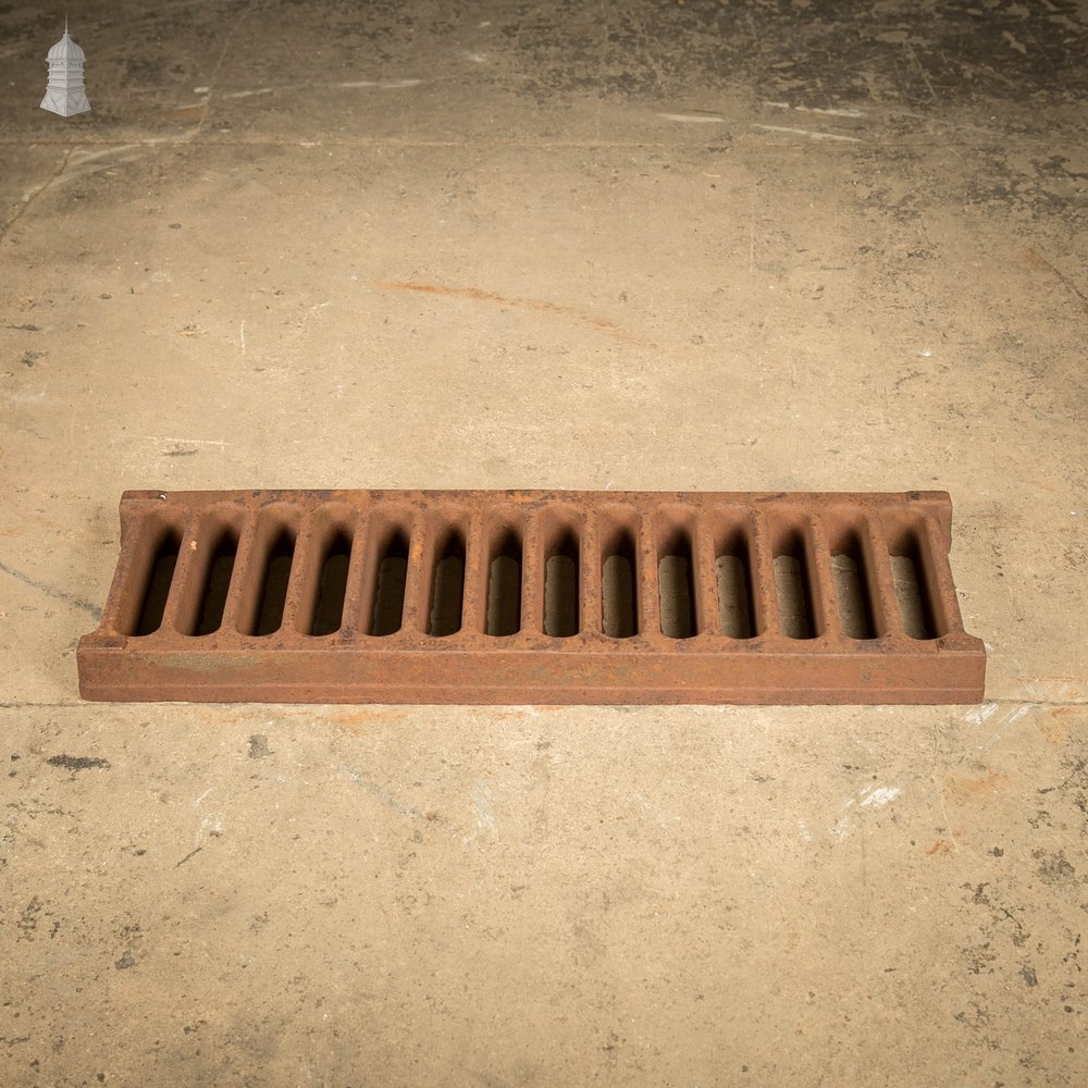 Gulley Gutter Grids, Cast Iron, Batch of 6 – Run of 4 Linear Metres