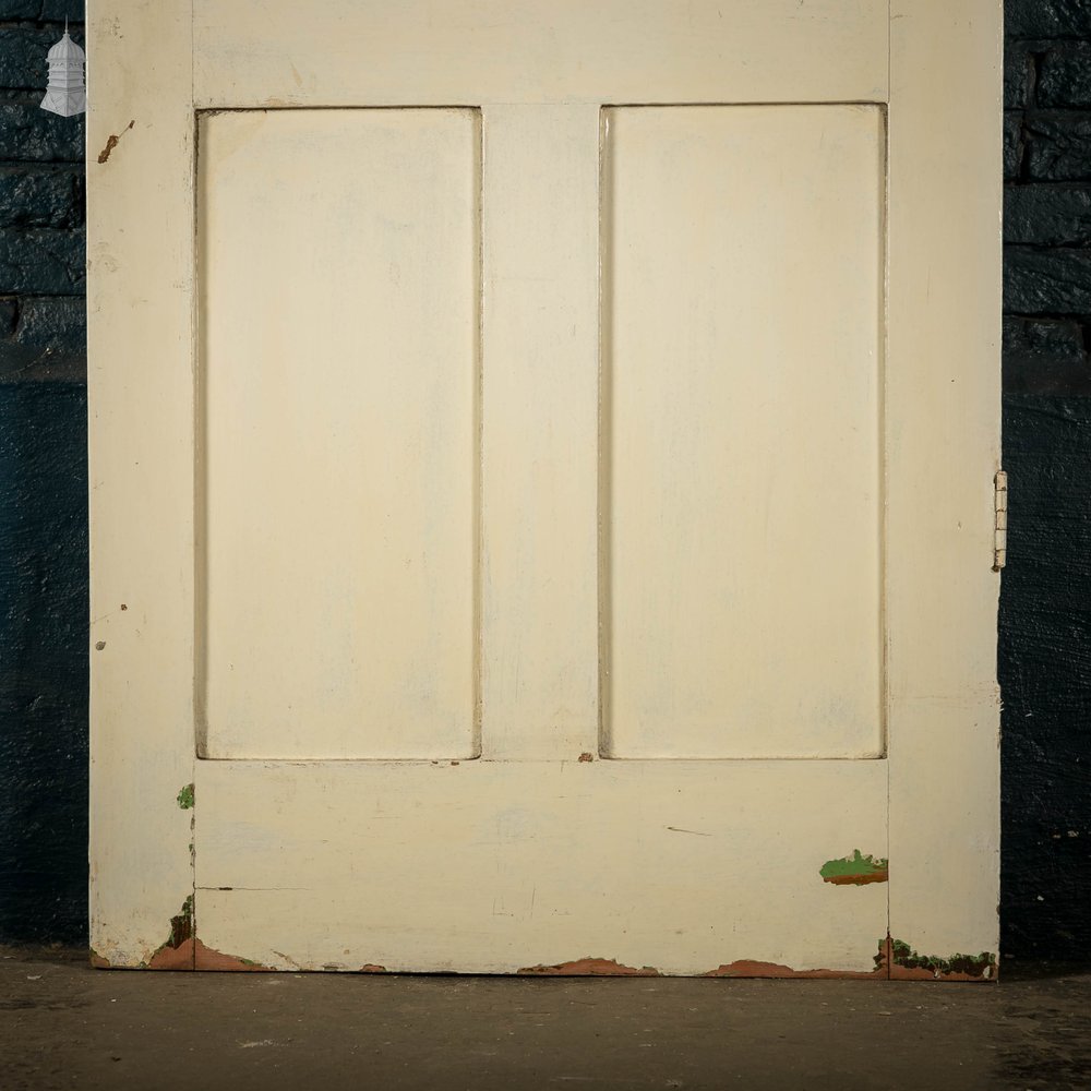 Half Glazed Door, White Painted Panelled Door with ‘Reeded’ Style Textured Glass