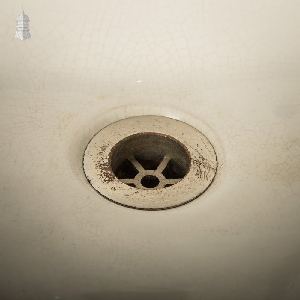 White Pyramid Sink, Vintage